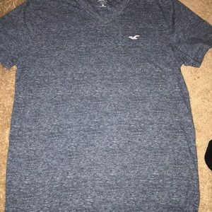 Hollister top size: M